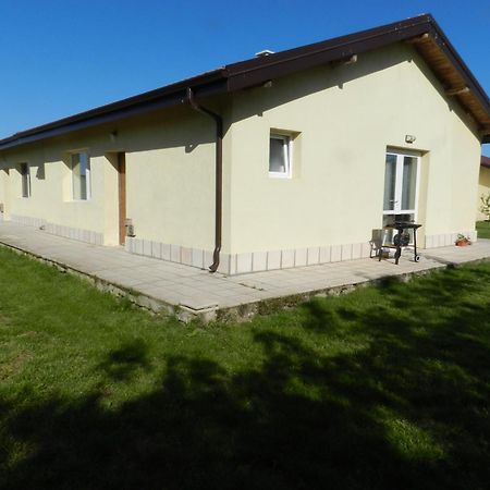 Villa Campo Ezerets Eksteriør bilde